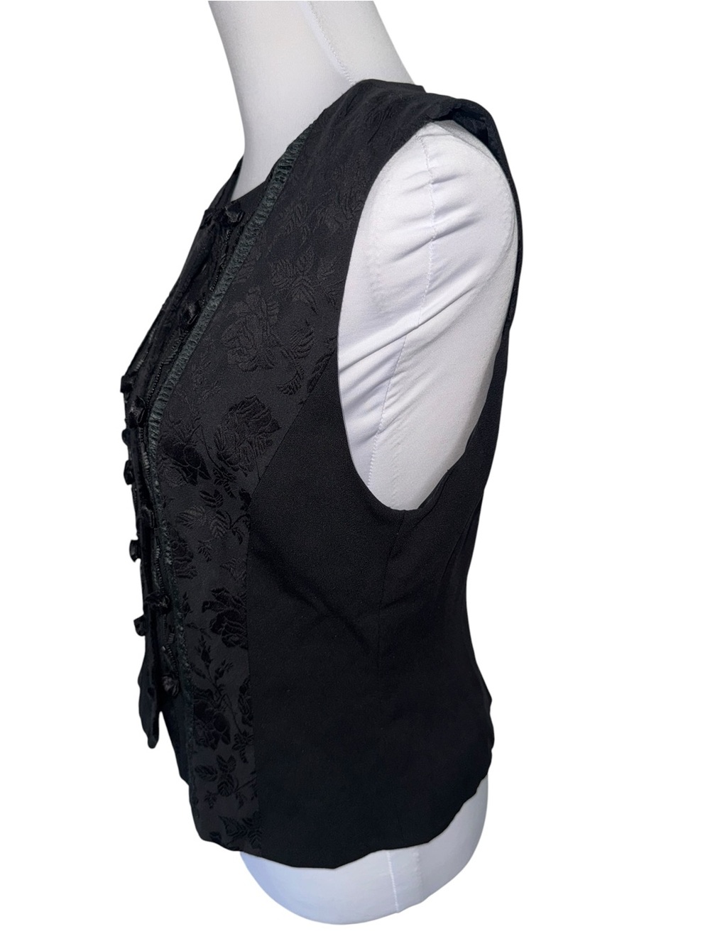 VTG Susan Bristol Black Floral Jacquard Button Front Beaded Vest Vintage Womens - Picture 5 of 11
